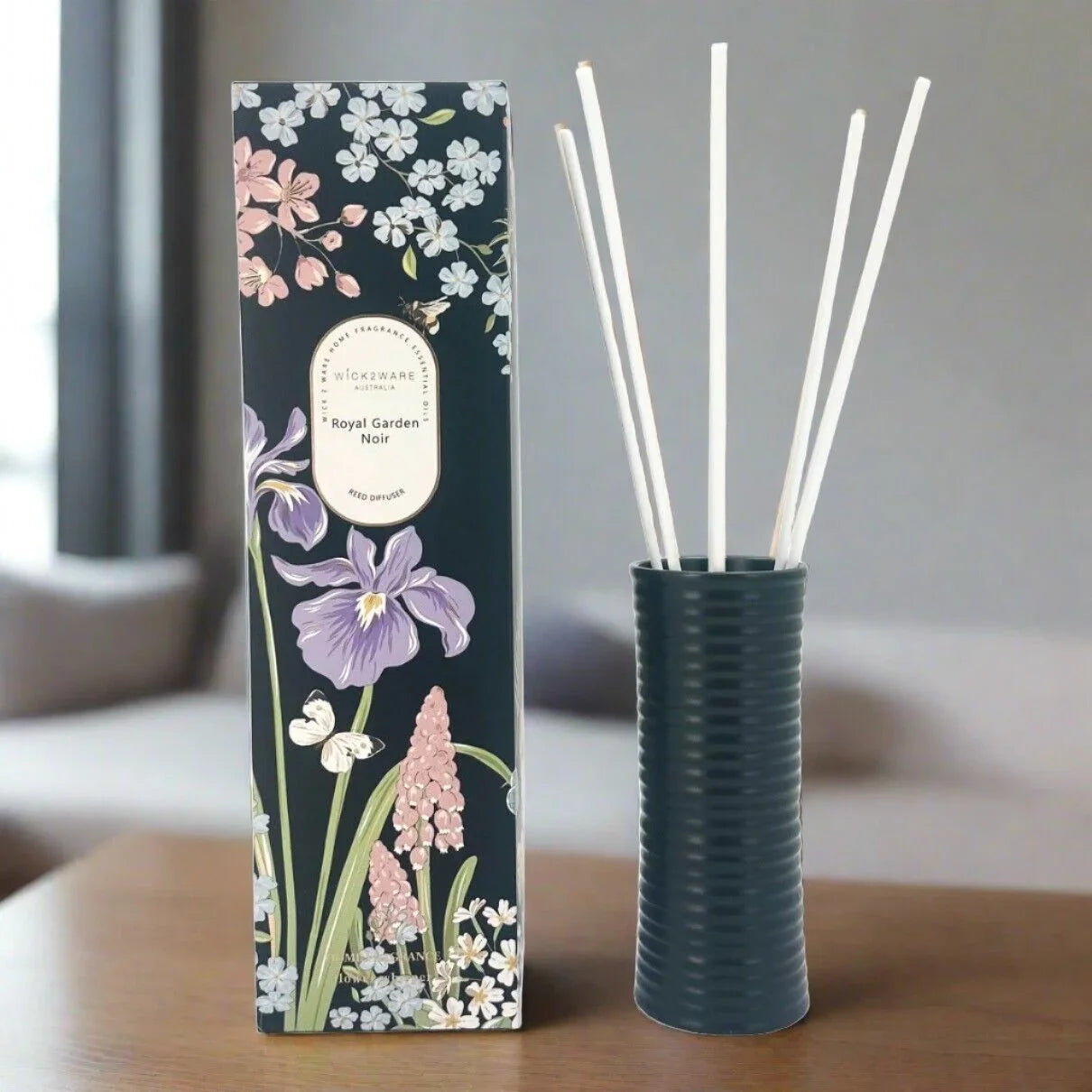 Royal Garden Noir - Home Fragrance Essentials Oil Reed Diffuser - Flea Market