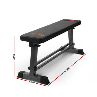 Flat weight bench with black padded top, metal frame, and dimensions 103x37x45 cm